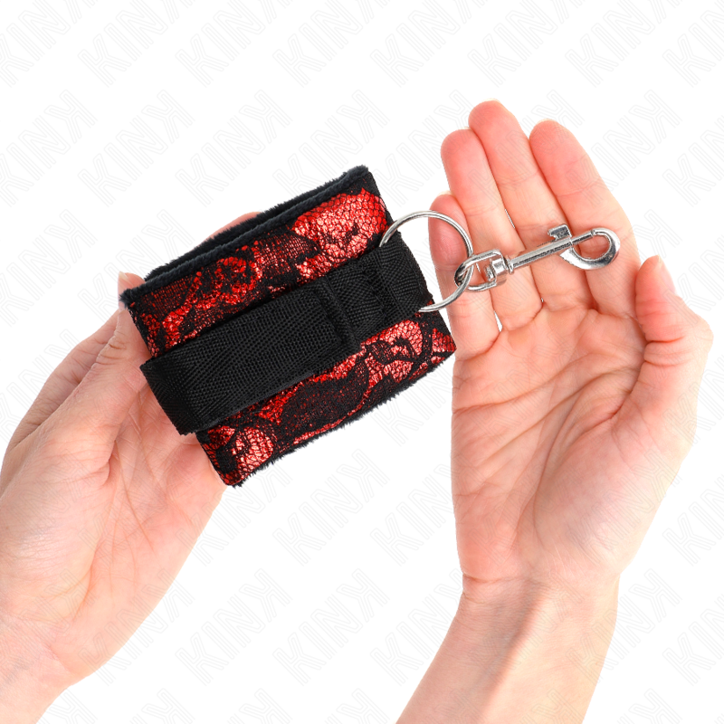 KINK - SCANDAL WRIST CUFFS RED-BLACK