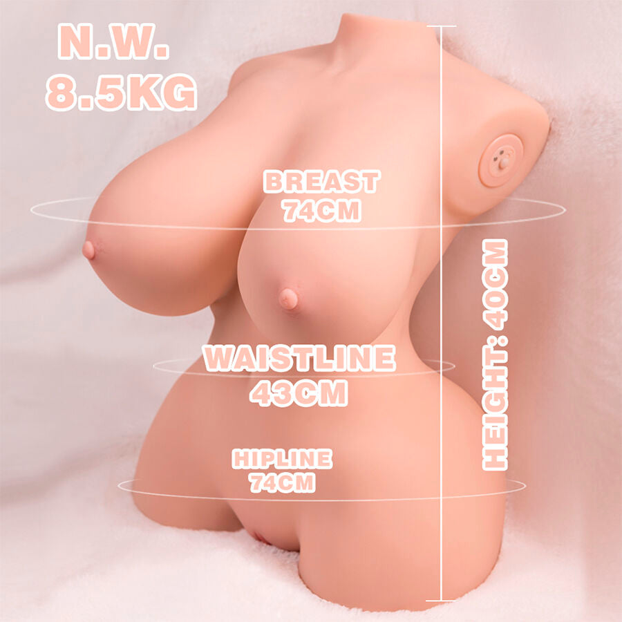 XISE – SMALL, REALISTIC TORSO WITH FEMININE VIBE, 40 CM