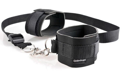 FETISH FANTASY CUFF UND TETHER SET