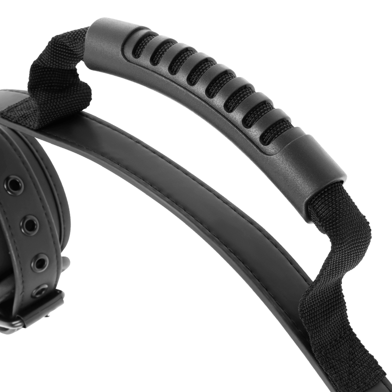 FETISH SUBMISSIVE - HANDCUFFS WITH NEOPRENE LINING AND HANDLE