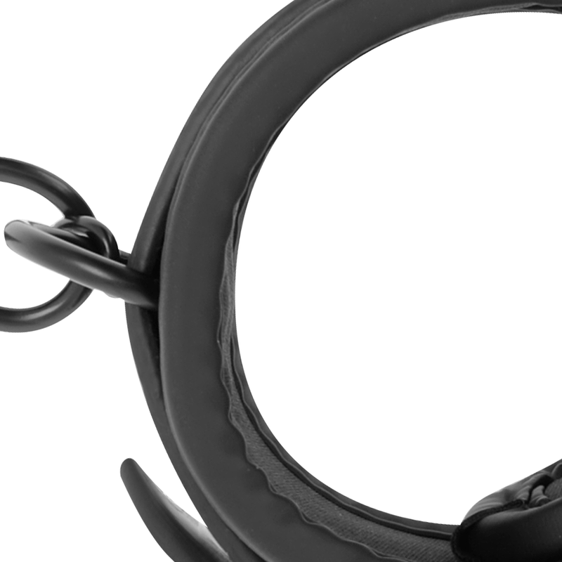 FETISH SUBMISSIVE - MASTER POSITION WITH 4 NEOPRENE-LINED HANDCUFFS